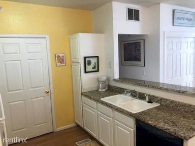 Main picture of 2430 W 82nd Pl