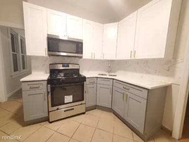 Main picture of 216 Clerk St