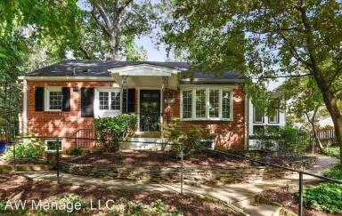 Main picture of 10403 Crestmoor Dr