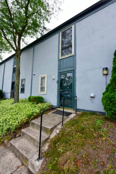 Main picture of 1030 Galliton Ct