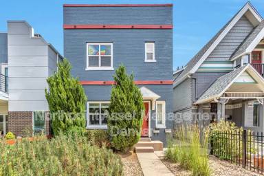 Main picture of 3244 Arapahoe St