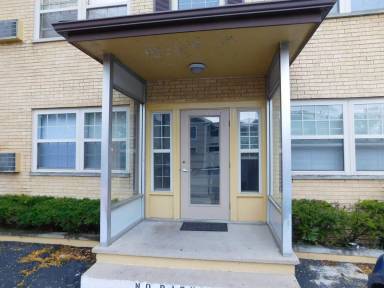 Main picture of 1709 W John St
