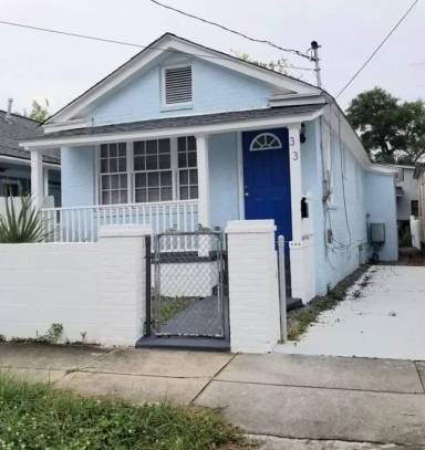 Main picture of 33 Nunan St