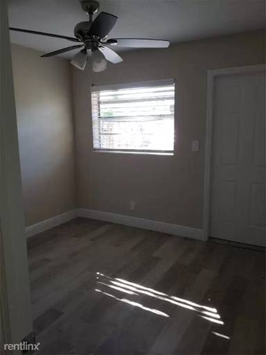 Main picture of 741 Hibiscus Ave