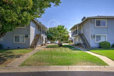 Main picture of 277 J St