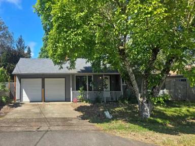 Main picture of 1161 N Park Ave