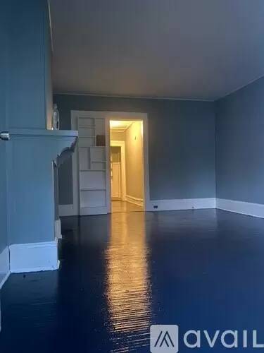 Main picture of 426 W 4th St