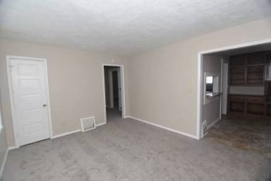 Main picture of 3220 17th Ave