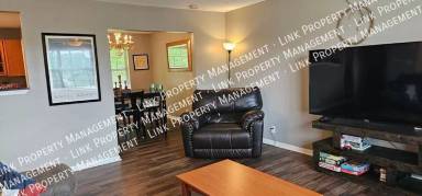 Main picture of 2433 Meade Cir