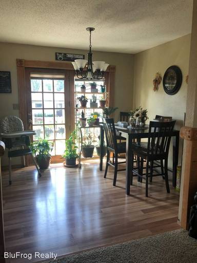 Main picture of 1511 7th Ave NE