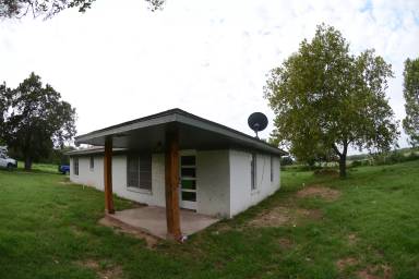 Main picture of 5283 Carpenters Bluff Rd