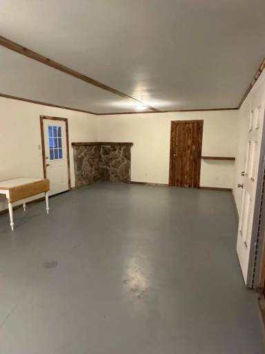 Main picture of 9404 W Highway 32