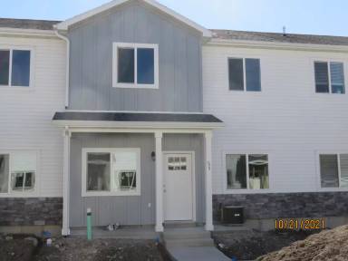 Main picture of 51 W 440 N