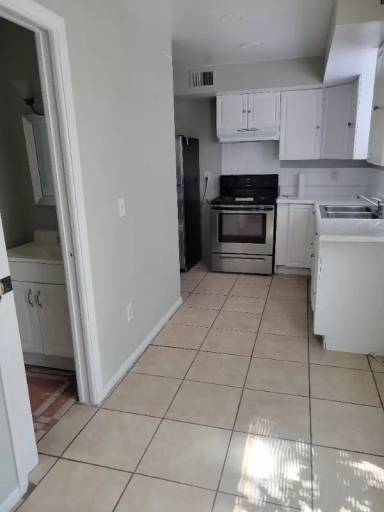 Main picture of 14102 Village Terrace Dr