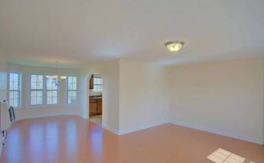 Main picture of 1555 Sherwood Dr