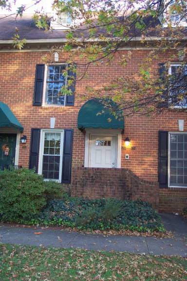 Main picture of 1206 Stockley Gardens