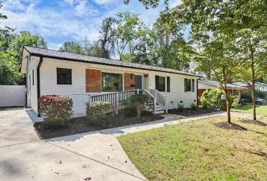 Main picture of 2038 Sandhurst Dr