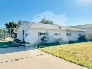 Main picture of 2205 Hilltop Dr