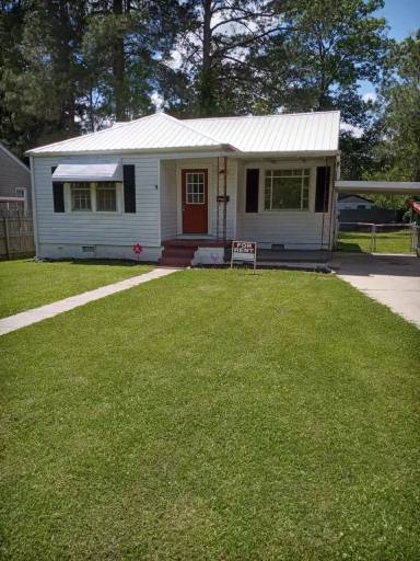 Main picture of 3703 Madison Ave