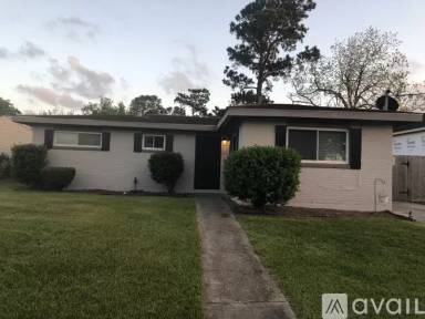 Main picture of 10138 Dreux Ave