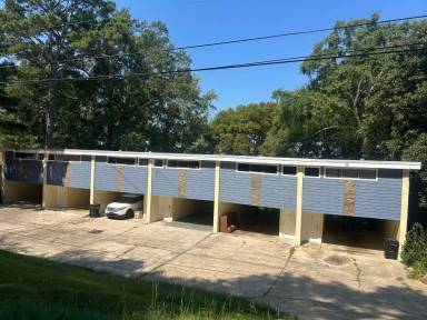 Main picture of 39 Ticknor Dr