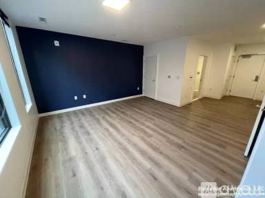 Main picture of 95 Brighton Ave