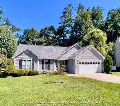 Main picture of 144 River Birch Dr