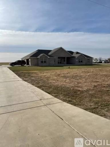 Main picture of 11211 Looby Ln