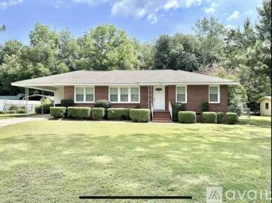 Main picture of 1615 Roberson St