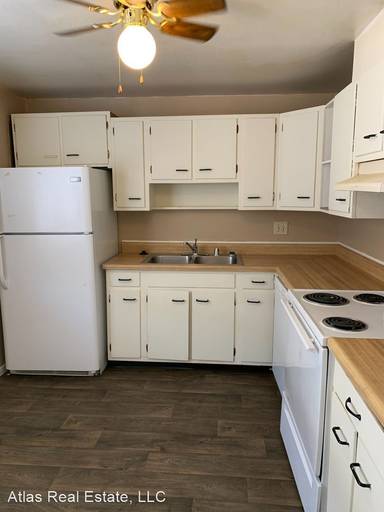 Main picture of 3750 Owens St