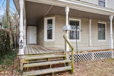 Main picture of 49 National Ave NW