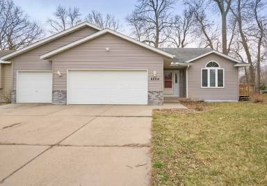 Main picture of 6064 Deer St