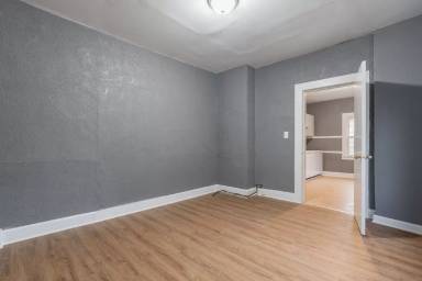 Main picture of 5814 Prosser Ave