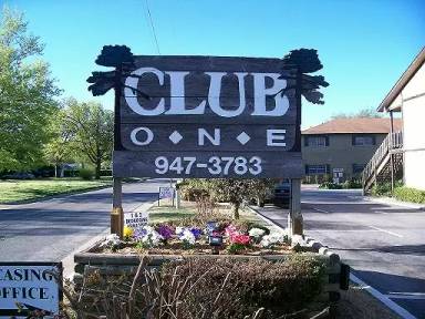 Main picture of Club One & Aarons Courtyard