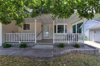 Main picture of 715 Hewitt St