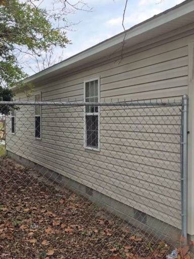 Main picture of 603 Cardwell St