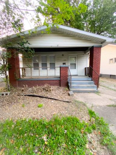 Main picture of 1108 Covert Ave