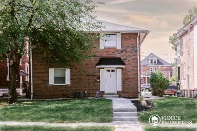 Main picture of 171 E 12th Ave