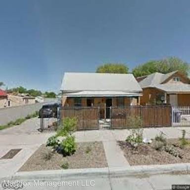 Main picture of 441 Pacific Ave SW