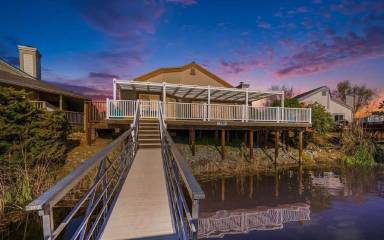 Main picture of 1794 Dune Point Way