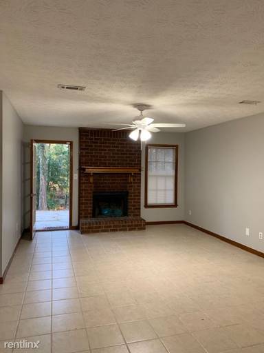 Main picture of 25 Woodland Way