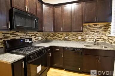 Main picture of 2963 N Lawndale Ave