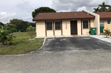 Main picture of 14005 SW 55th St