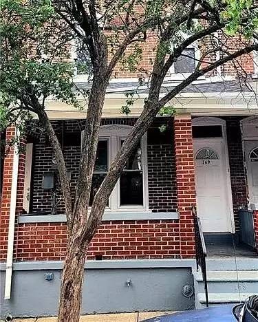 Main picture of 169 Chew St