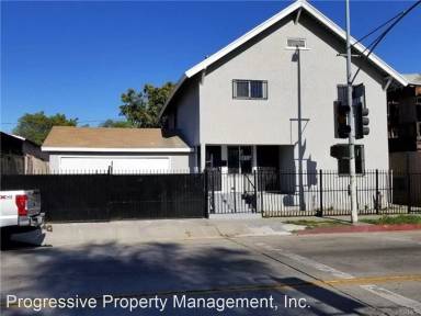 Main picture of 4708 S San Pedro St