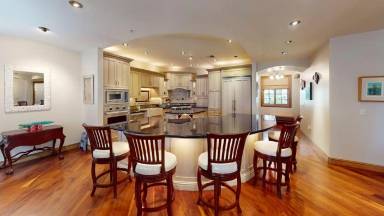 Main picture of 120 C Ave