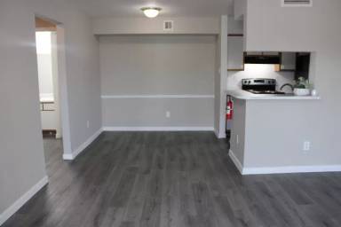 Main picture of Deer Springs Apartments