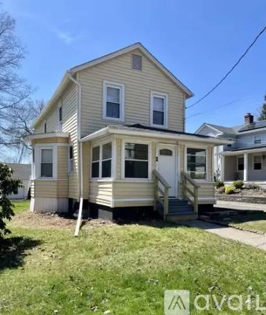Main picture of 131 Wallingford Rd