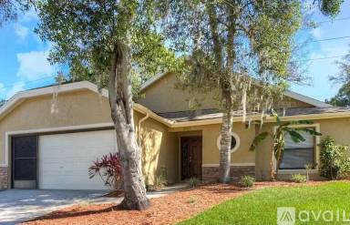 Main picture of 10927 Kenmore Dr