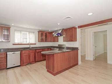 Main picture of 53 Winslow Ave